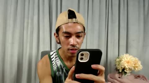 crocodale online show from 03/11/26, 11:05