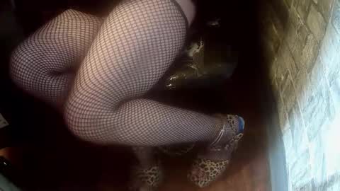 crossdresser krystal online show from 09/16/25, 06:31