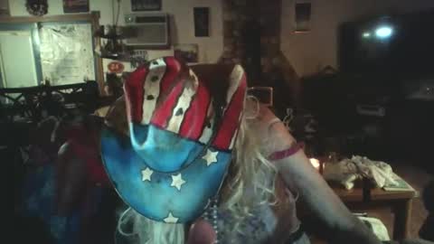 crossdrsr1 online show from 12/16/25, 12:26