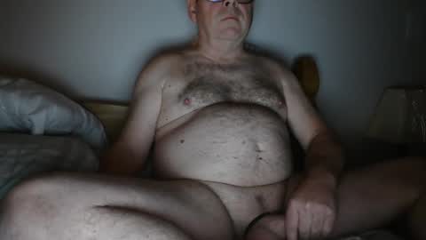 Snapshot of crowbarbi chatting on 12/09/24, 11:36 Crowbarbi online show from 12/09/24, 11:36