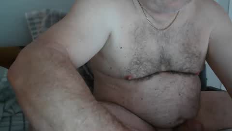 Snapshot of crowbarbi chatting on 01/28/25, 05:56 Crowbarbi online show from 01/28/25, 05:56