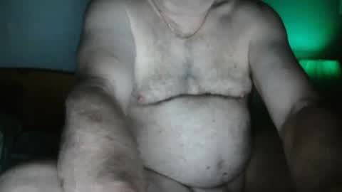 Snapshot of crowbarbi chatting on 02/03/25, 12:25 Crowbarbi online show from 02/03/25, 12:25