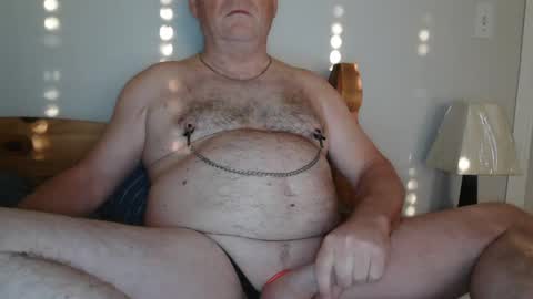 Snapshot of crowbarbi chatting on 10/10/25, 11:31 Crowbarbi online show from 10/10/25, 11:31