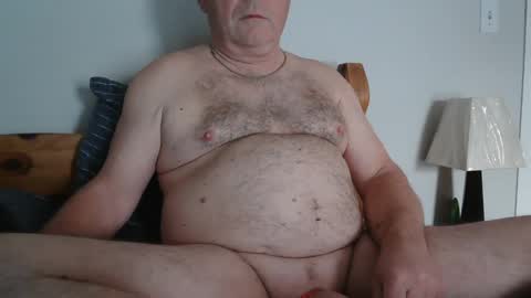 Snapshot of crowbarbi chatting on 11/18/25, 01:59 Crowbarbi online show from 11/18/25, 01:59