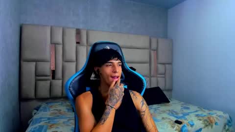 Croy online show from 03/25/26, 04:29