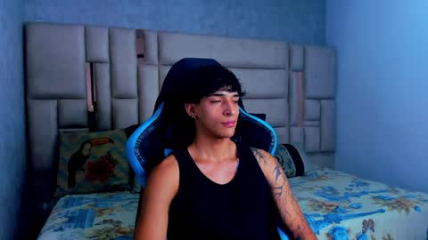 Croy online show from 03/31/26, 08:42