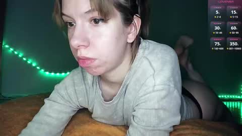 Snapshot of cruellagoth chatting on 10/08/25, 01:14 Cruella online show from 10/08/25, 01:14