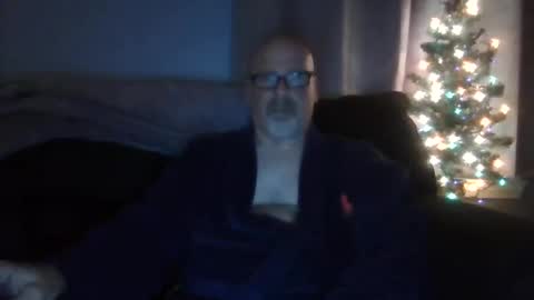 fun guy online show from 09/30/25, 04:39