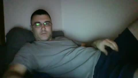 Snapshot of crush380 chatting on 12/08/24, 03:32 Crush380 online show from 12/08/24, 03:32