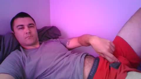 Snapshot of crush380 chatting on 01/01/25, 03:14 Crush380 online show from 01/01/25, 03:14