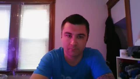 Snapshot of crush380 chatting on 01/06/25, 02:58 Crush380 online show from 01/06/25, 02:58