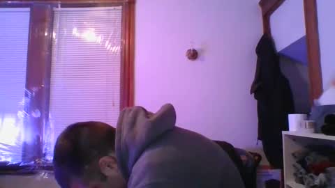 Snapshot of crush380 chatting on 02/10/25, 01:03 Crush380 online show from 02/10/25, 01:03