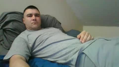 Snapshot of crush380 chatting on 03/09/25, 04:11 Crush380 online show from 03/09/25, 04:11