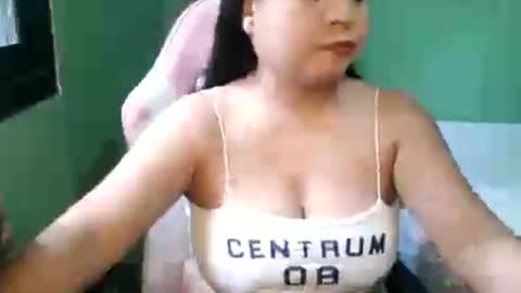 Snapshot of crystal_april chatting on 07/17/26, 03:02 Crys online show from 07/17/26, 03:02
