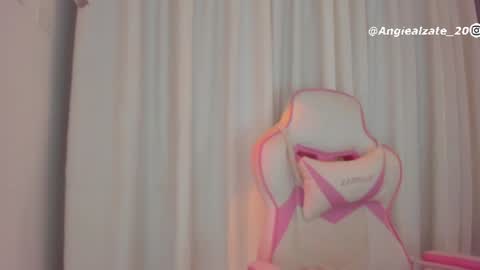 angie  online show from 06/25/26, 05:12