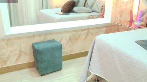 crystal_gilton online show from 01/12/26, 07:08