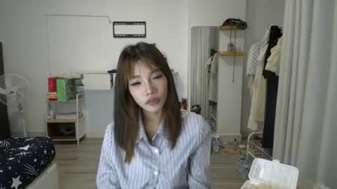 Crystal lee online show from 06/10/26, 12:26