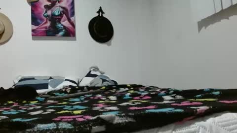 Crystal Blaze online show from 02/27/26, 01:38