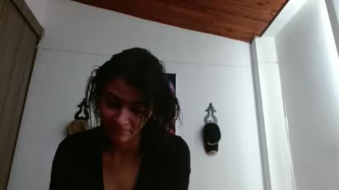 Crystal Blaze online show from 05/25/26, 06:36