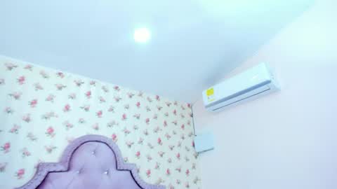 Milf Latina online show from 06/01/26, 01:46