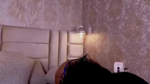 Crystal online show from 03/18/26, 09:51