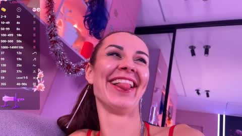 Snapshot of crystallana chatting on 01/07/25, 11:14 Lana online show from 01/07/25, 11:14