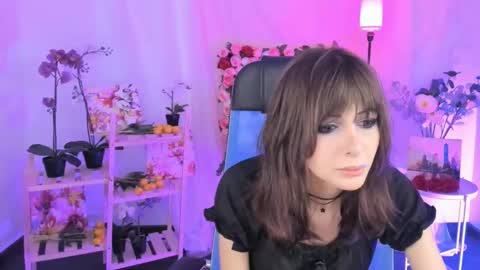 crystallbloom online show from 12/21/25, 07:21