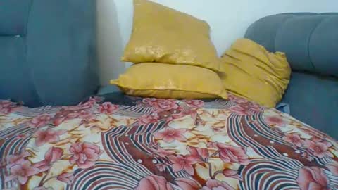 crystallgem online show from 02/18/26, 09:05