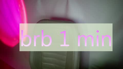 Snapshot of crystallkris chatting on 12/29/24, 11:18 Kristina online show from 12/29/24, 11:18