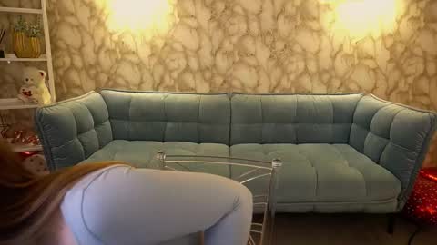 crystallpaws_ online show from 03/15/26, 06:52