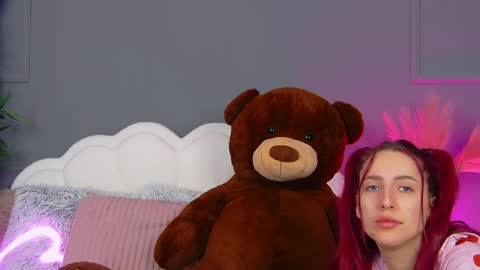 crystallred online show from 04/03/26, 04:21