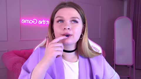 Crystal online show from 01/30/25, 03:40