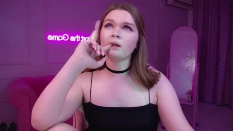 Crystal online show from 02/25/25, 05:25