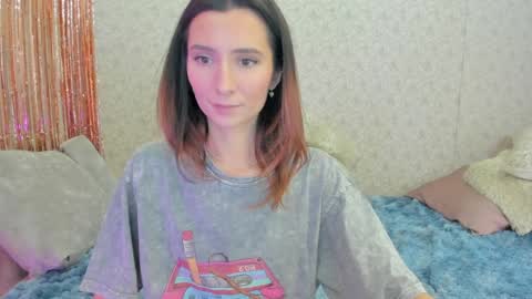 Snapshot of crystalnut chatting on 01/26/25, 03:06 Maria online show from 01/26/25, 03:06