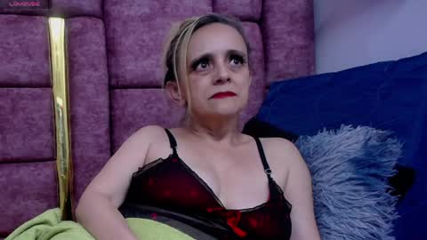 ASHLEY online show from 04/05/26, 09:06