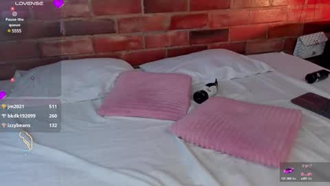 Snapshot of crystalvazquez chatting on 03/01/25, 04:11 Soy Crystal online show from 03/01/25, 04:11