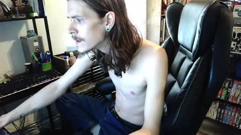 crystalwoods66 online show from 06/28/26, 06:03