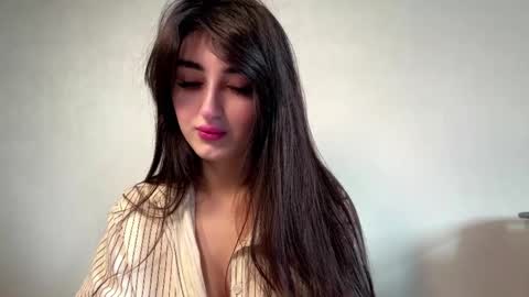 Diana online show from 05/28/26, 08:00
