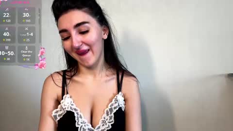 Diana online show from 08/07/26, 12:29