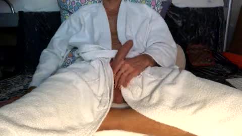 Snapshot of crzcrz chatting on 10/12/25, 11:37 crzcrz online show from 10/12/25, 11:37