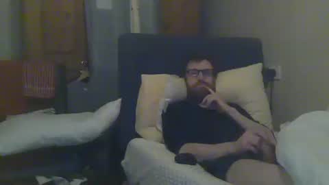 Snapshot of cs014g8493 chatting on 12/14/24, 02:56 chris online show from 12/14/24, 02:56