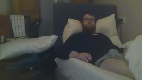 Snapshot of cs014g8493 chatting on 01/18/25, 02:47 chris online show from 01/18/25, 02:47