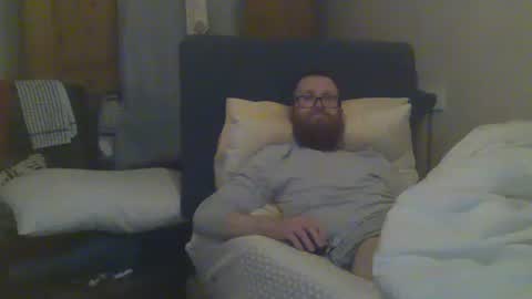 Snapshot of cs014g8493 chatting on 02/08/25, 03:30 chris online show from 02/08/25, 03:30