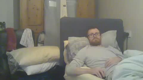 Snapshot of cs014g8493 chatting on 11/11/25, 12:54 chris online show from 11/11/25, 12:54