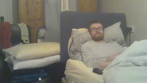 Snapshot of cs014g8493 chatting on 11/18/25, 12:38 chris online show from 11/18/25, 12:38