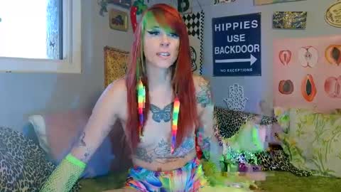 Snapshot of cu2sly chatting on 09/24/25, 05:16     online show from 09/24/25, 05:16