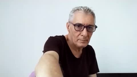 Snapshot of cucaio18 chatting on 05/04/26, 12:39 BIG UNCUT HARD COCK online show from 05/04/26, 12:39