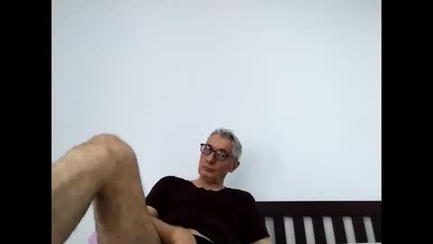 Snapshot of cucaio18 chatting on 05/05/26, 02:41 BIG UNCUT HARD COCK online show from 05/05/26, 02:41