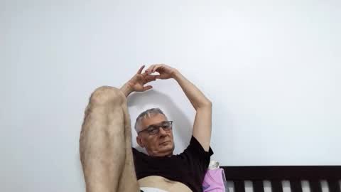 Snapshot of cucaio18 chatting on 05/18/26, 04:18 BIG UNCUT HARD COCK online show from 05/18/26, 04:18