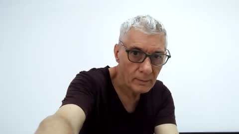 Snapshot of cucaio18 chatting on 05/20/26, 12:39 BIG UNCUT HARD COCK online show from 05/20/26, 12:39